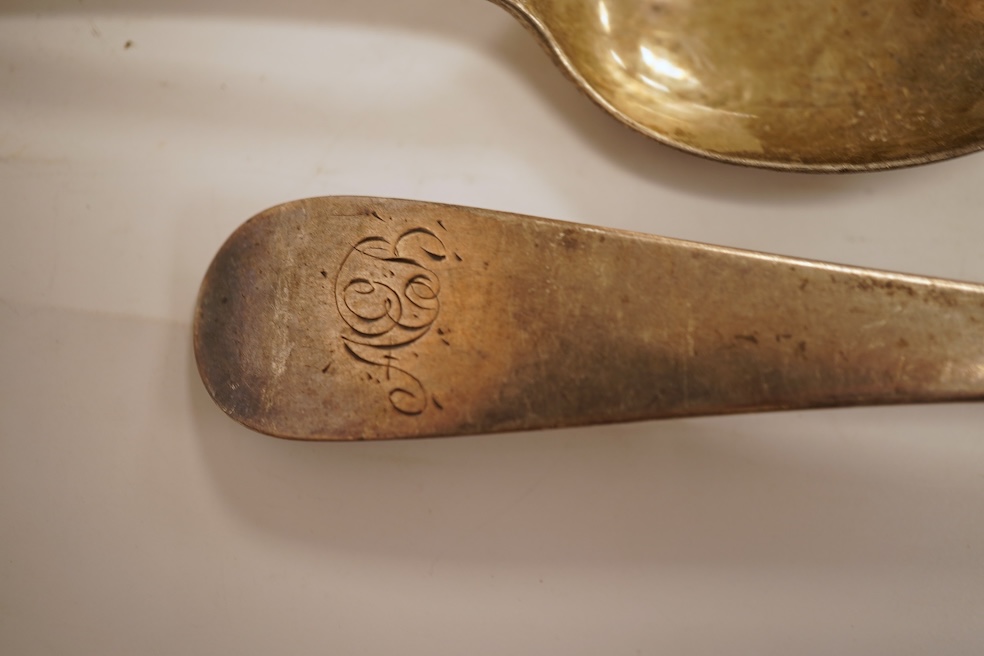 A small quantity of assorted 18th and later silver flatware, including two George III Old English pattern table spoons 11.6oz.